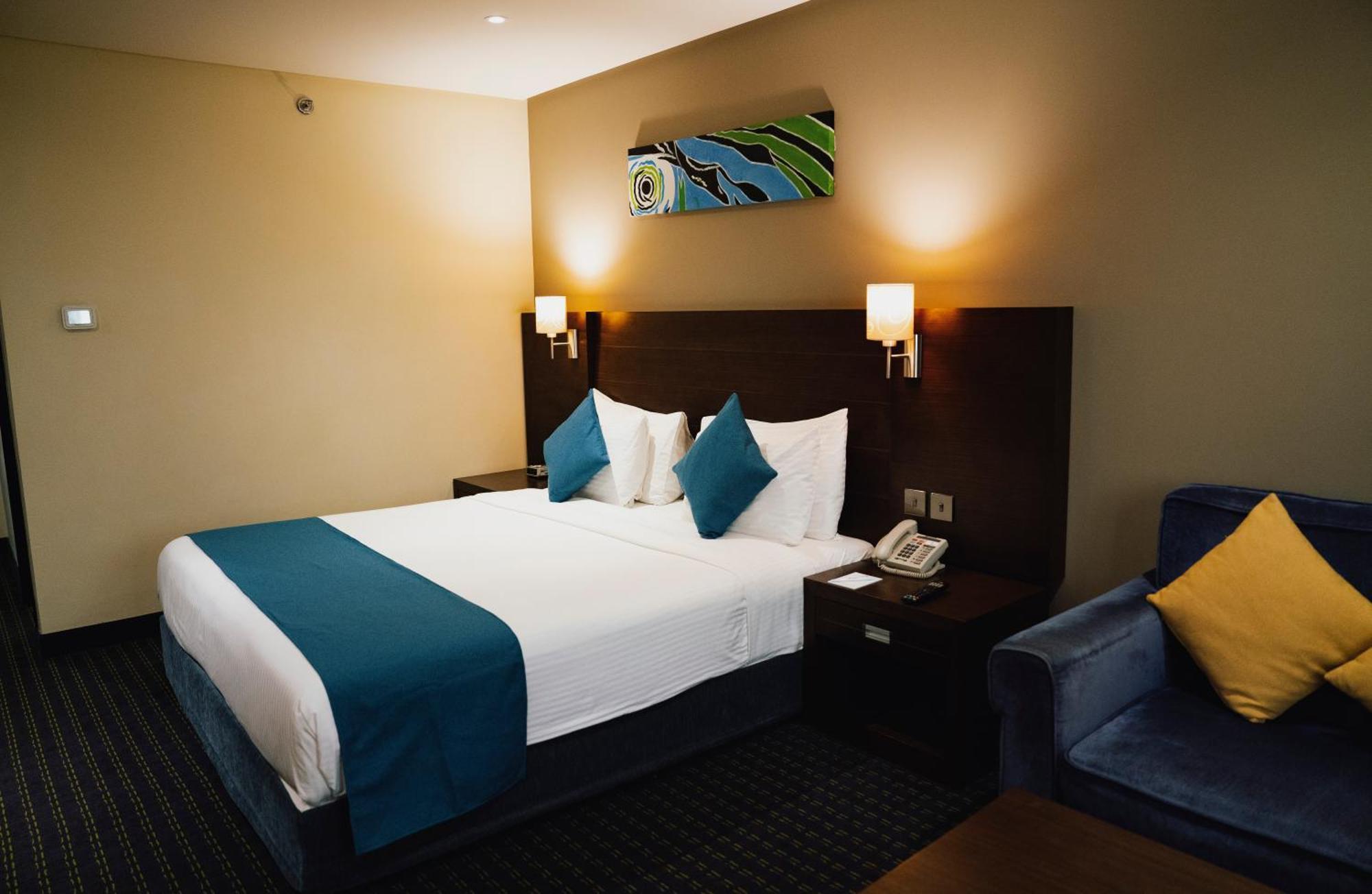 Western Premier Hotel 4*