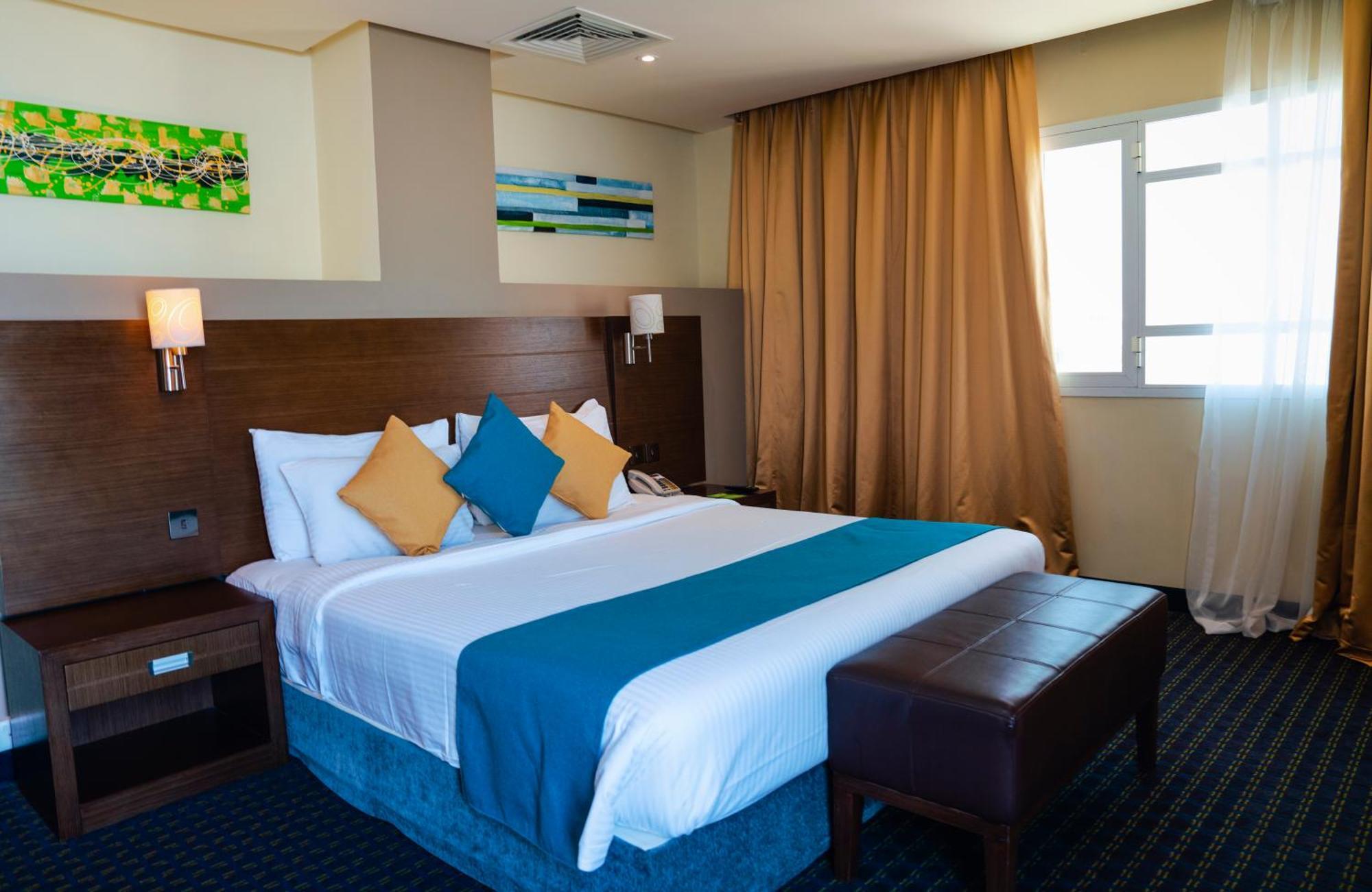 Western Premier Hotel 4*